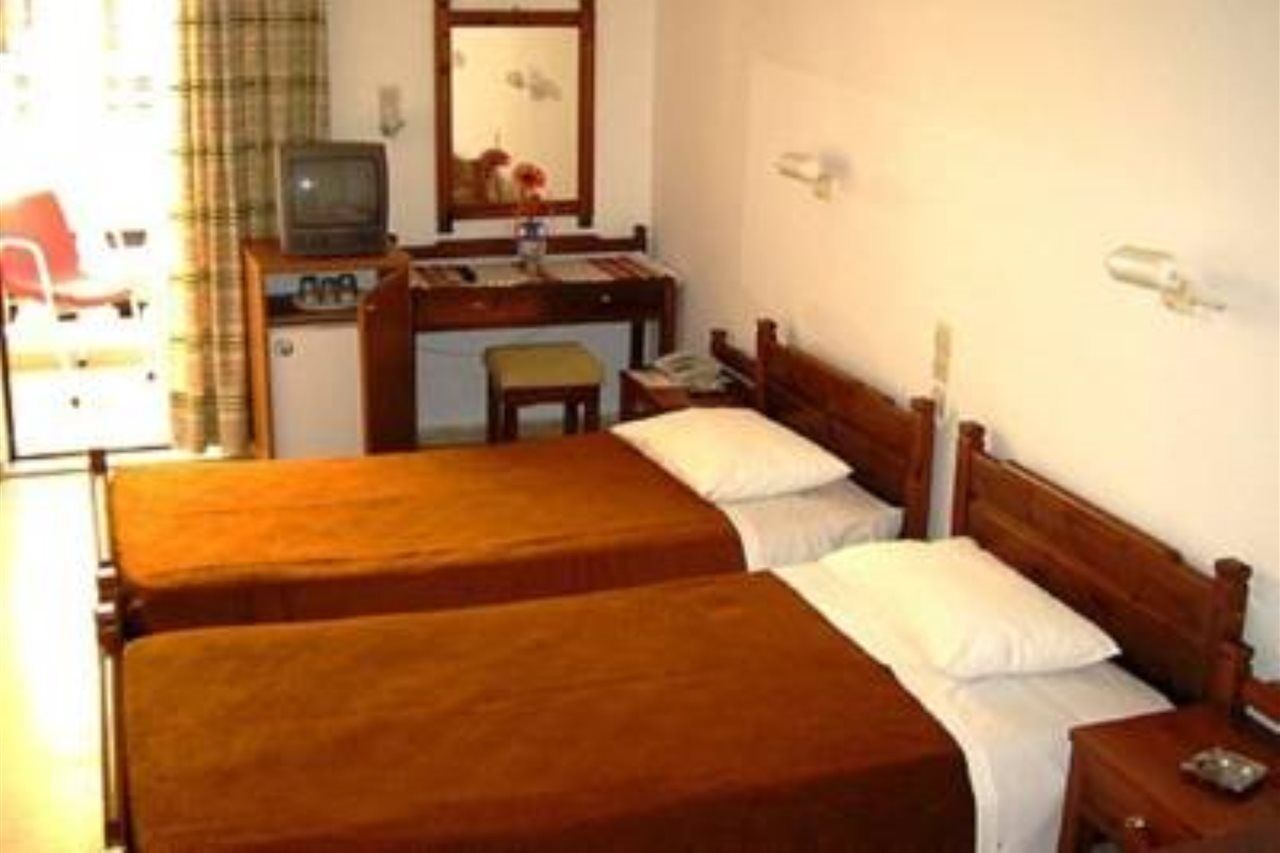 Doxa Hotel Ágios Nikólaos Екстериор снимка